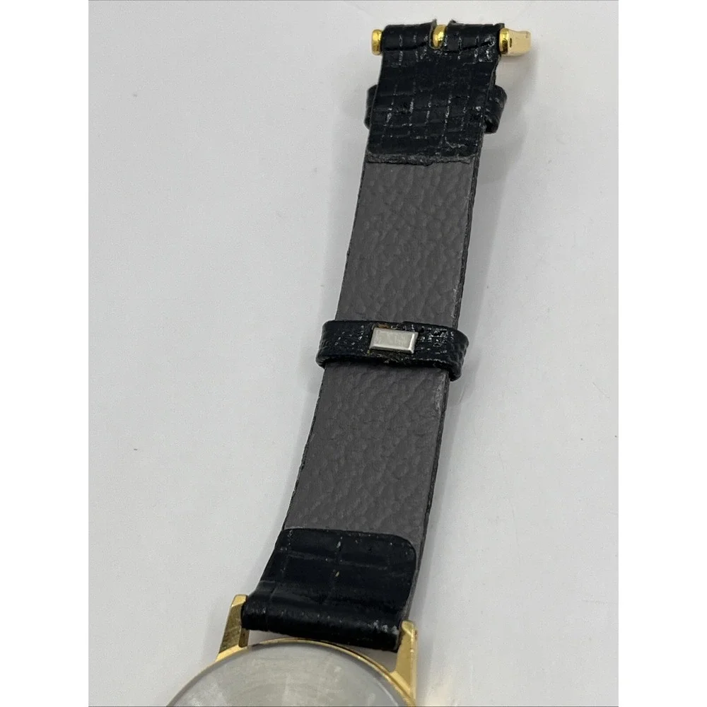 Lorus Disney Watch Women Y481-1720 Mickey Mouse 30mm Gold Tone- New‎ Battery